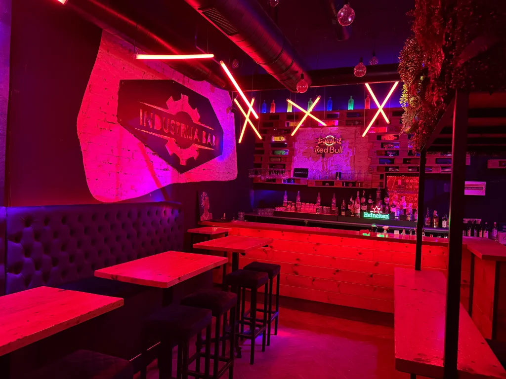 KLUB INDUSTRIJA 7
